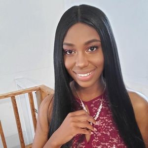 Meet your Posher, Candice